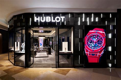 Hublot opens at ION Orchard its second boutique in Singapore.